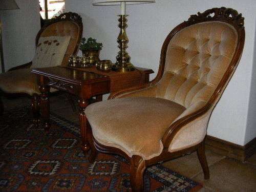 Antique authentic Victorian ROSEWOOD button back Salon Suite