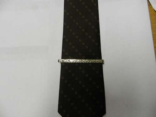 Mens Vintage Tie Clip. c1960s. Dutch silver clip with leaf motif.