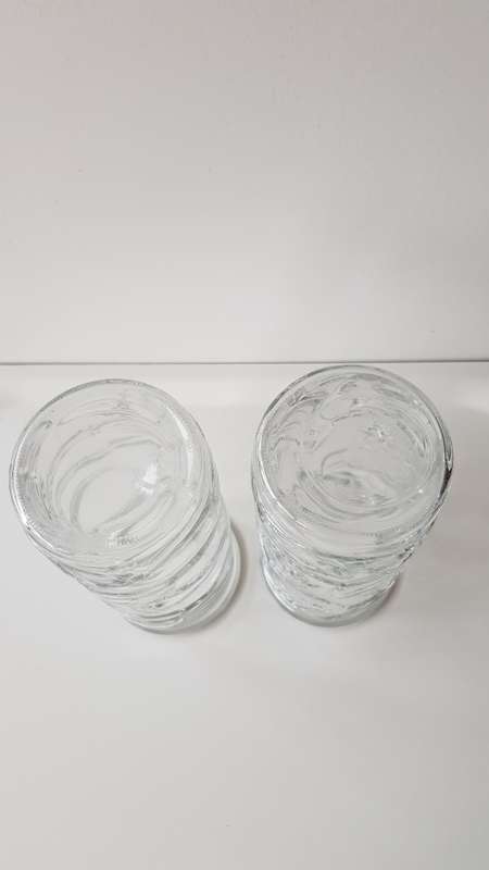 Glass Flower vases. Set of 2x Dinner Table vases. Cylindrical thick glass vase with pressed design