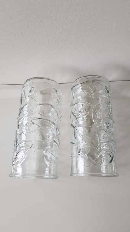 Glass Flower vases. Set of 2x Dinner Table vases. Cylindrical thick glass vase with pressed design