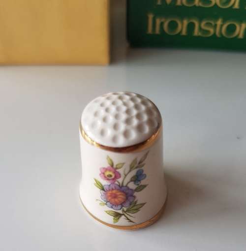 A Vintage Masons Ironstone collectors thimble in original presentation box.