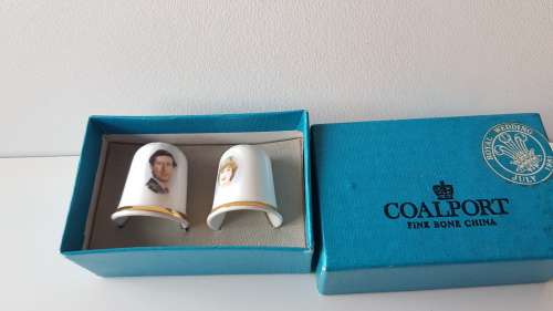 A Coalport Fine Bone China collectors thimble set of 2x. The Royal Wedding July 1981.