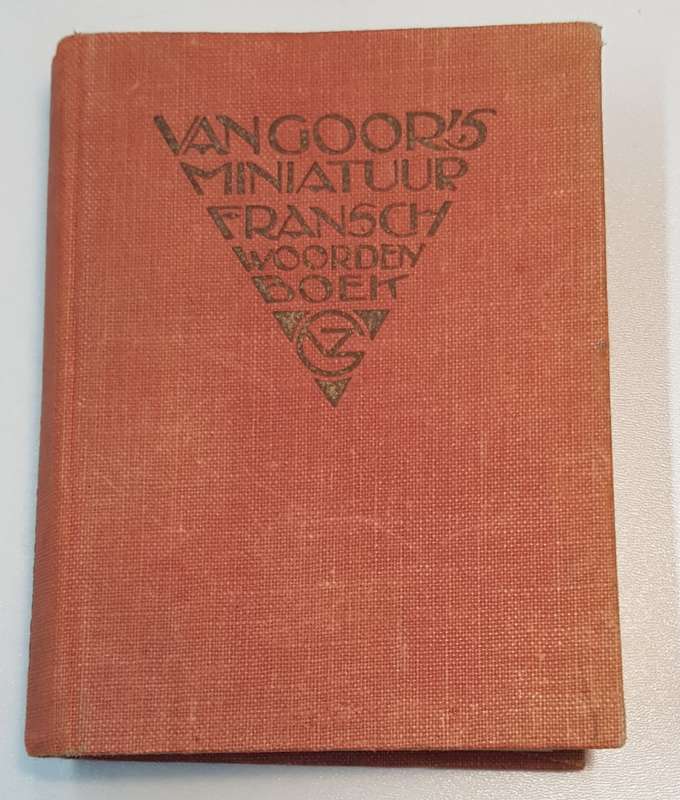 Vintage Dutch dictionary 1942. Miniatuur Fransch Woordenboek - Collectors piece.