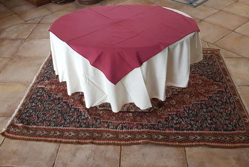 Round Cotton Table Cloth in Light Cream colour: Round - diameter: 170cm.