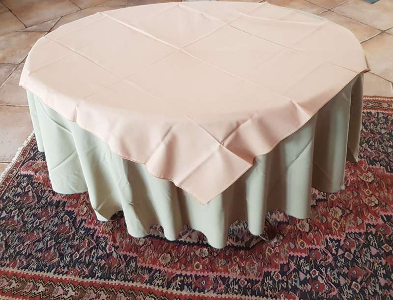 Round Cotton Table Cloth in Green colour: Round - diameter 177cm.