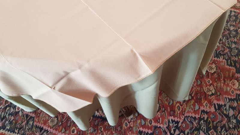 Round Cotton Table Cloth in Green colour: Round - diameter 177cm.