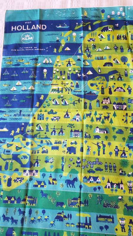 Vintage collectable Ladies scarf.  Souvenir Holland KLM with map.