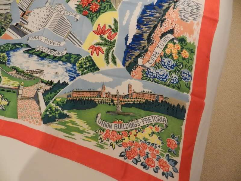 Vintage collectable Ladies scarf.  Souvenir Tourist South Africa: