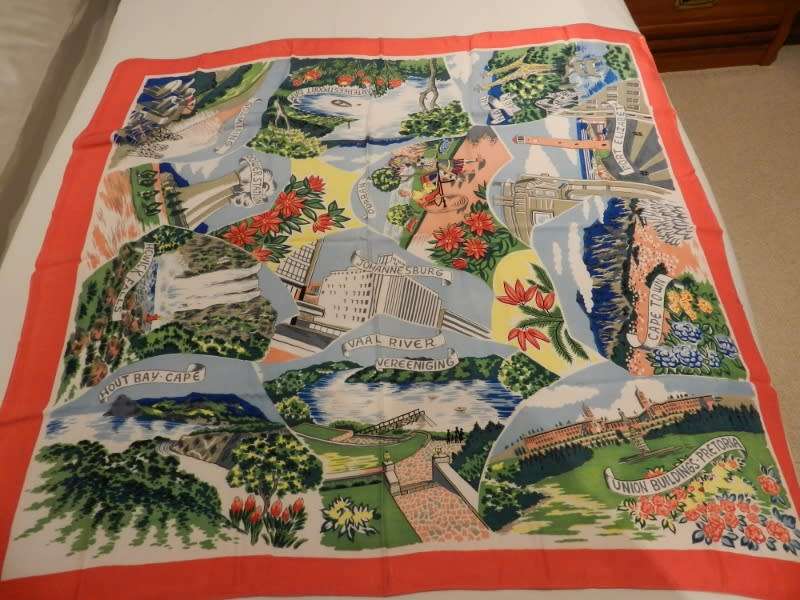Vintage collectable Ladies scarf.  Souvenir Tourist South Africa: