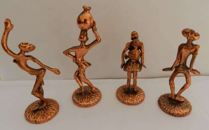Set of 4x copper coloured metal Ndebele female figures.