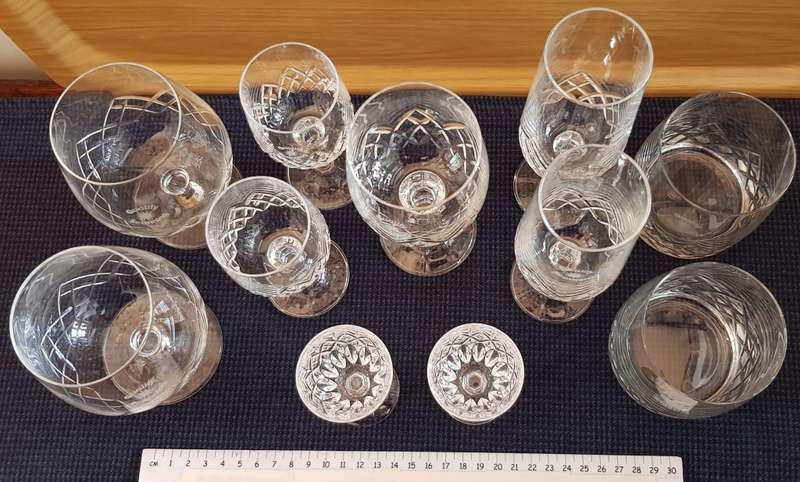 Glasses: Set of mixed Chrystal Glasses. 11 pce