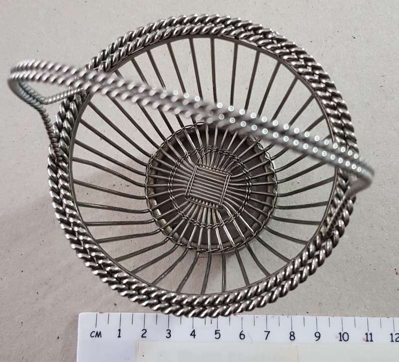 Vintage Silver Wire Bon-Bon basket. Beautifully intricate
