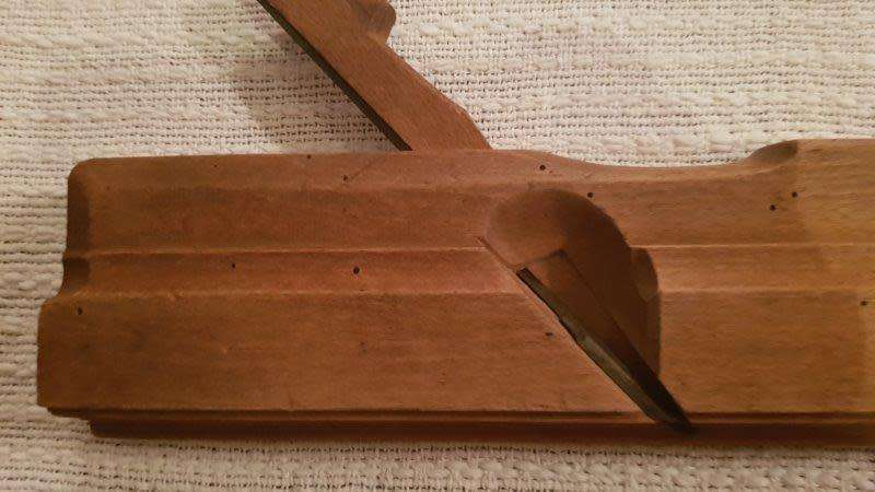 Antique wooden moulding carpenters plane