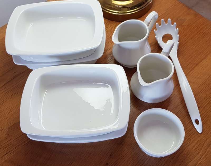 Dinnerware set: Continental Vitrified Hotelware BS4043.  Crockery  7 piece