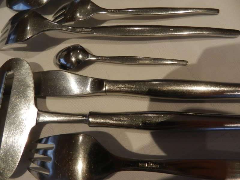 Dutch Vintage / Gero Zilduro Stainless Steel Cutlery Set. Circa 1970s.  60pce Slim design.
