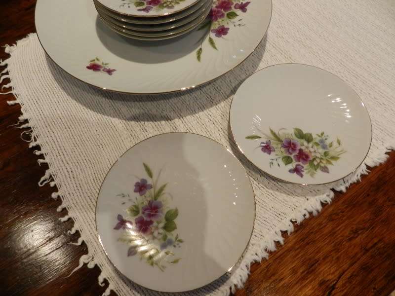 Vintage Bareúther Waldsassen Cake set.  Made in Bavaria  Germany.