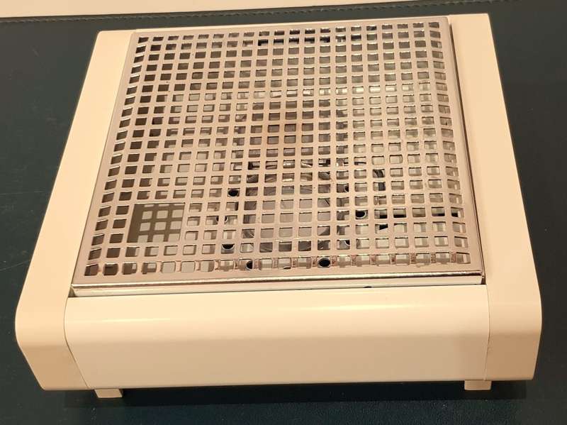 Vintage Brabantia Single Tealight Burner with snuffer and grid.  This is a food plate warmer