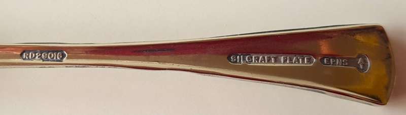 Vintage Silver-plated sugar spoon by Silcraft. A lovely elegant sugar spoon