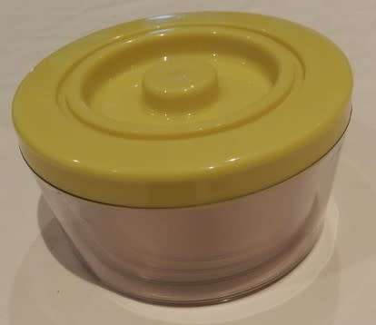 Plastic snack server with lid.  Set of 4x snack bowls that stack
