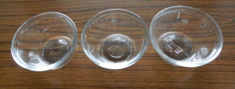 Set of 3x Clear glass custard cups with rim.  Made in USA. Marked 6oz  177ml. USA 1034.