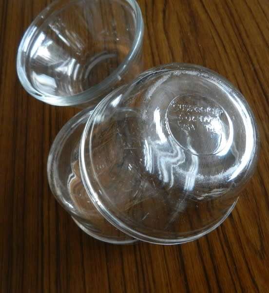 Set of 3x Clear glass custard cups with rim.  Made in USA. Marked 6oz  177ml. USA 1034.