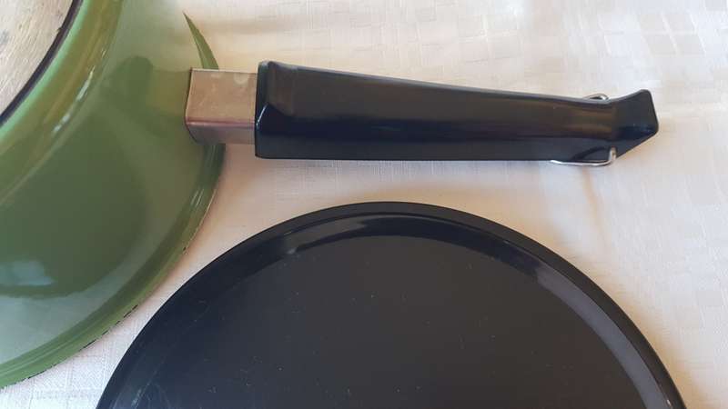 Vintage Saucepan  A heavy Copper bottom, thickwalled enamel saucepan