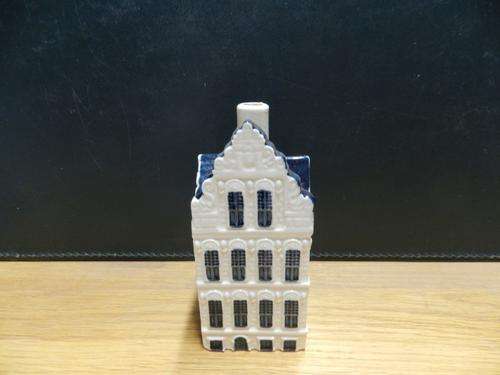 Delft Blue collectable Bols bottles.