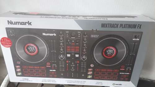 Mixtrack Platinum FX