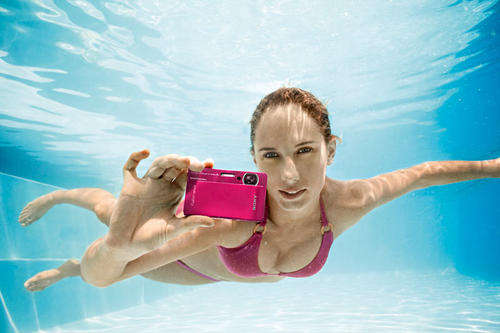 >SPECIAL< BRAND NEW HD SONY TX5 WATERPROOF CAMERA!!