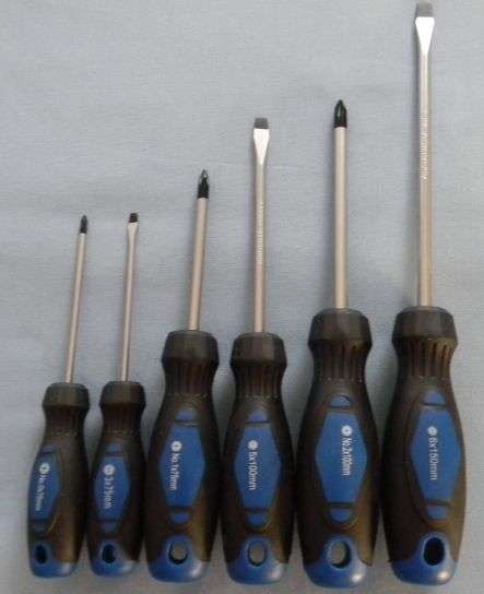 Screwdriver Set 100% new (6)