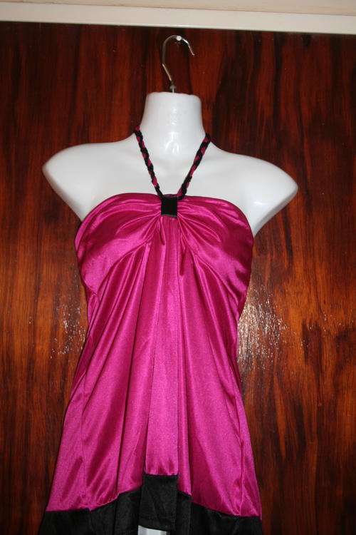 PINK/BLACK TOP SIZE MEDIUM/LARGE