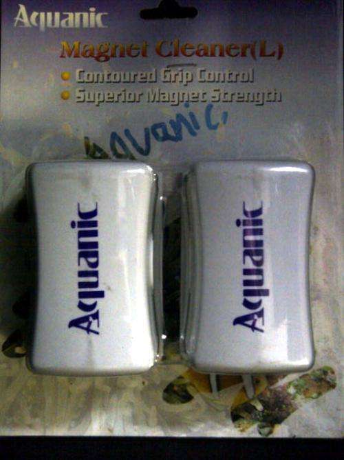 Aquanic Fish Tank Magnet Glass Cleaner - CRAZY WEDNESDAY AUCTION!! NO RESERVE!!