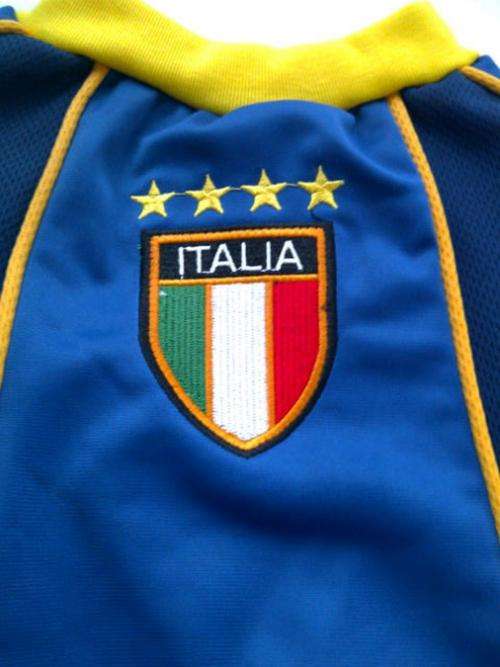 Official Licensed 2010 FIFA Italia Dog Jersey 2XL - CRAZY WEDNESDAY AUCTION - NO RESERVE!