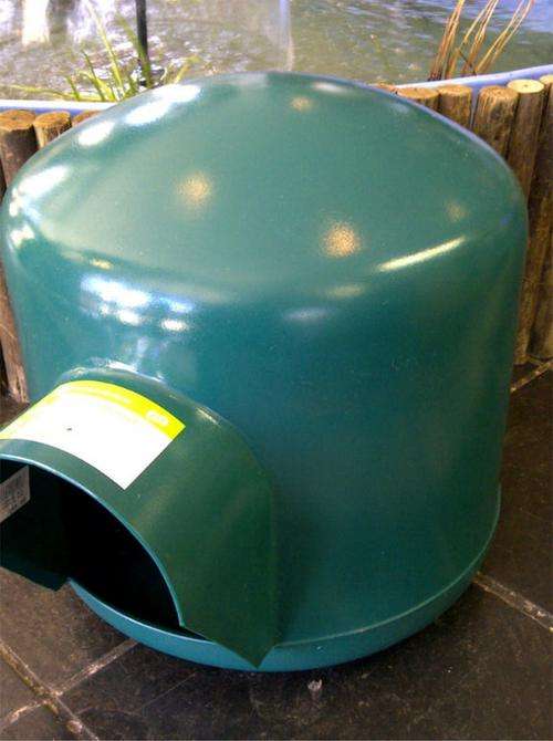 Plastic Cosy Dog Kennel Small - CRAZY WEDNESDAY AUCTION - NO RESERVE! R795 Value!!