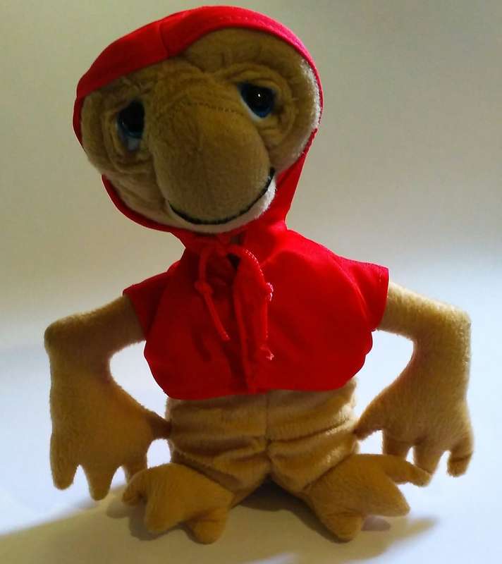 ET Soft toy 25cm - The Extraterrestrial - E.T.