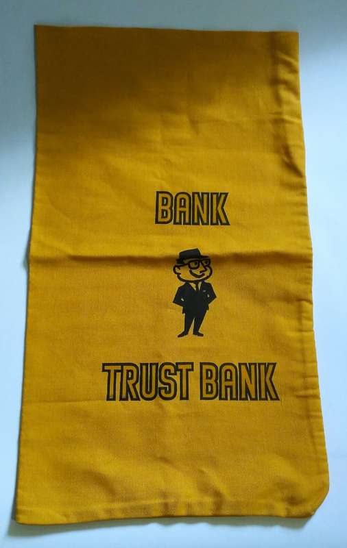 VINTAGE TRUST BANK MONEY BAG - NEARLY UNUSED