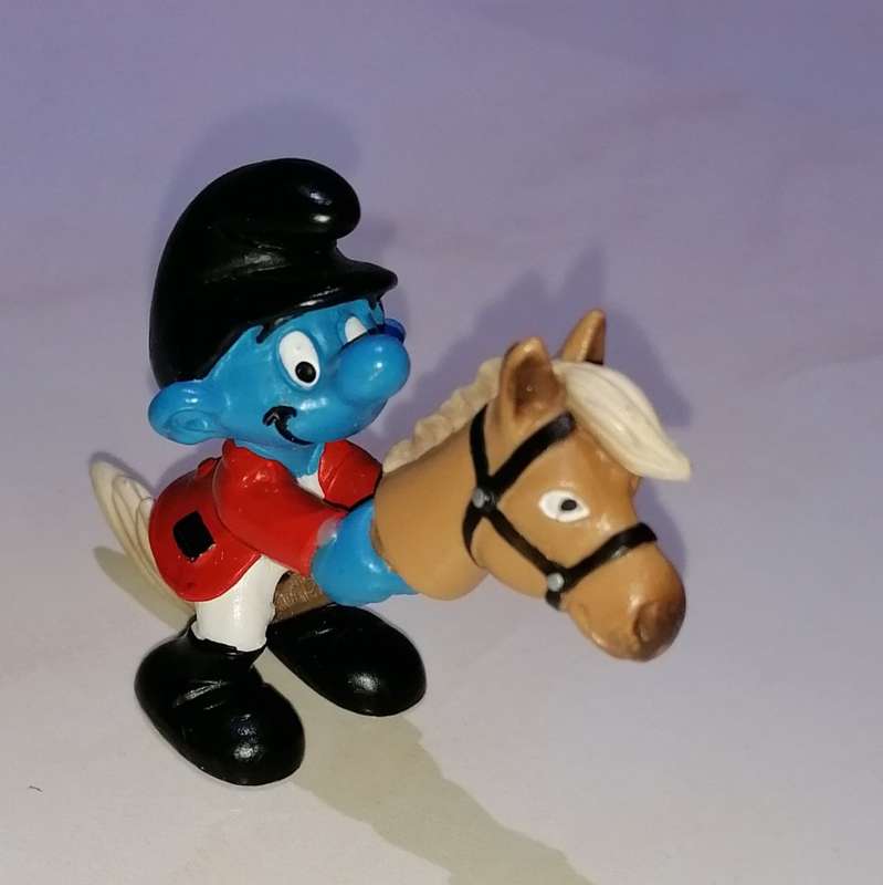 ORIGINAL SMURF HORSE RIDER - 2011