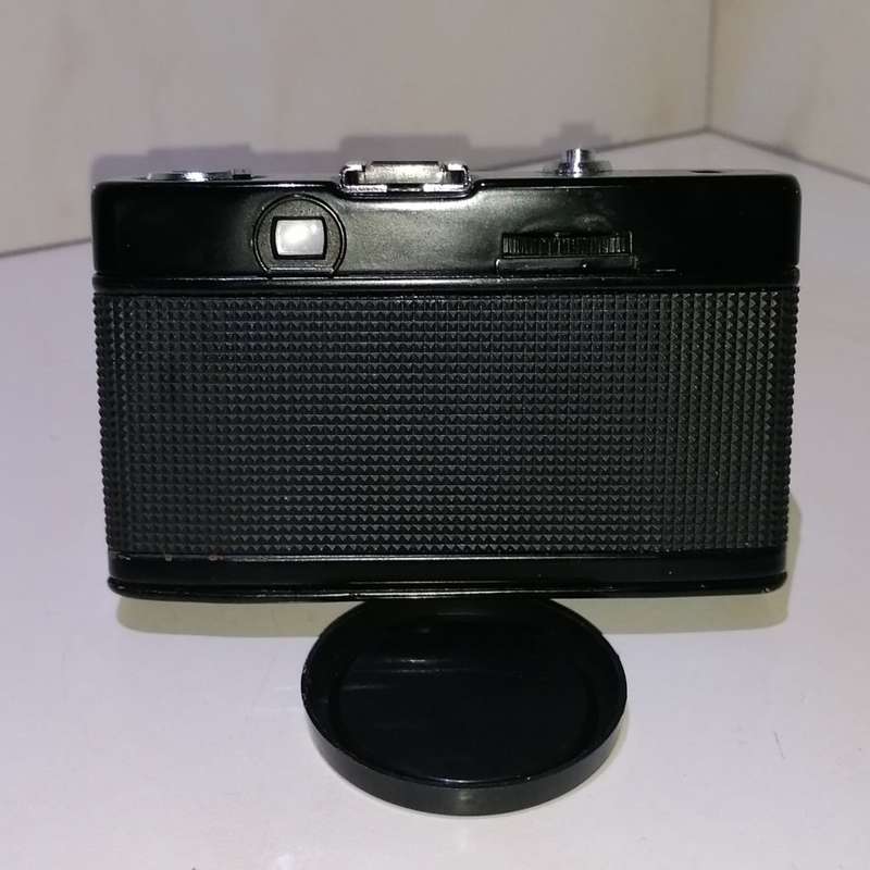 Vintage HALINA CAMERA 35-600 with 1:2.8 lens F=40mm