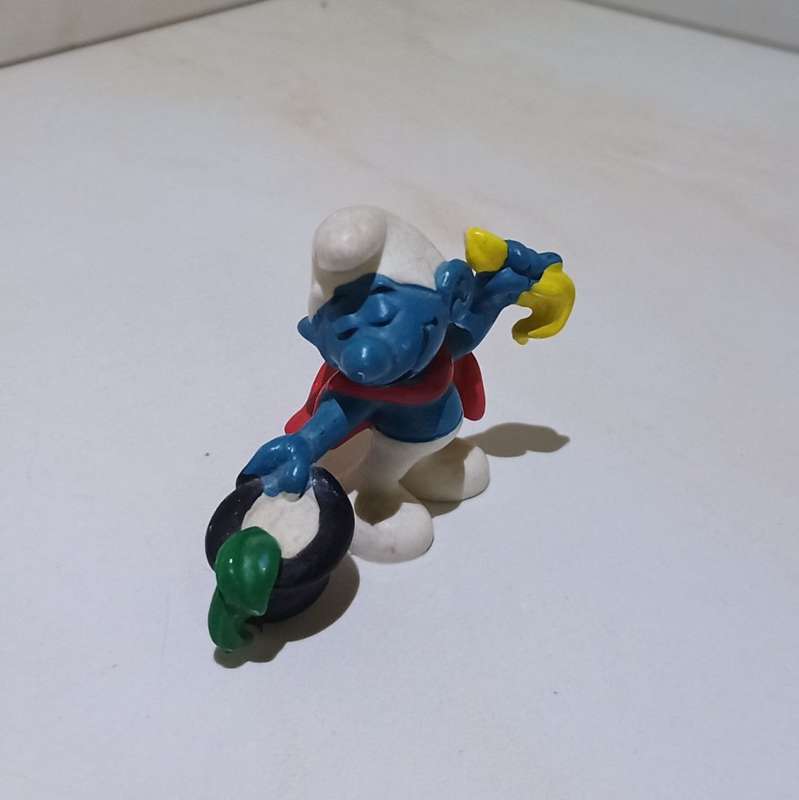VINTAGE ORIGINAL MAGICIAN SMURF - 1979