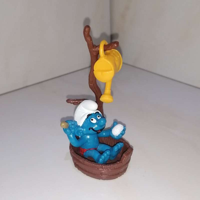 MINT CONDITION VINTAGE ORIGINAL SMURF BATH - 1982