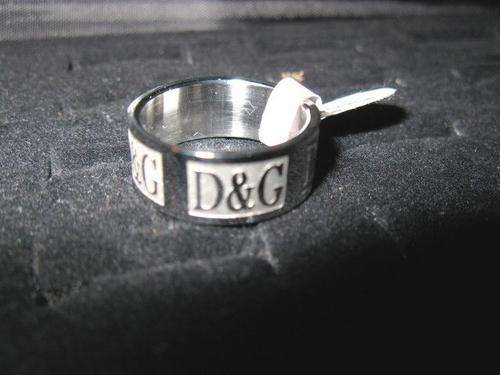 D&G (DOLCE AND GABBANA) S/STEEL MENS RING SIZE 21