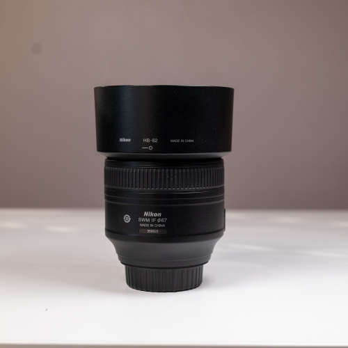 Nikon 85mm
