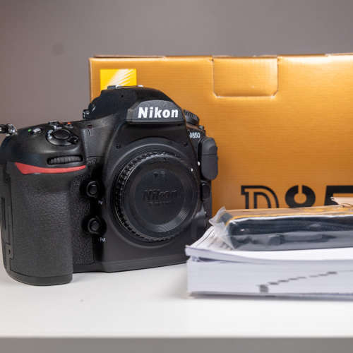 Nikon D850