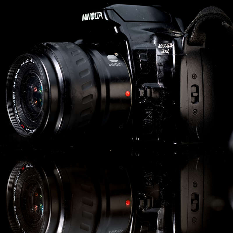 Minolta Dynax 3xi Film Camera - No Battery/35-80mm Lens Included