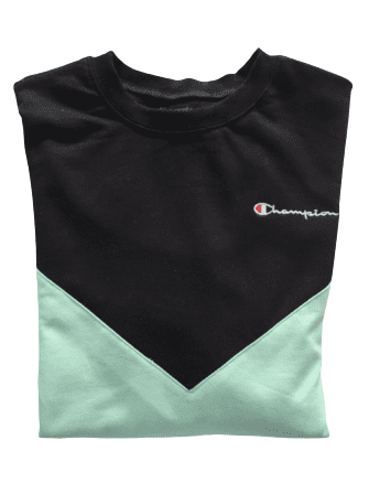 Champion Ladies Sweater - Size M
