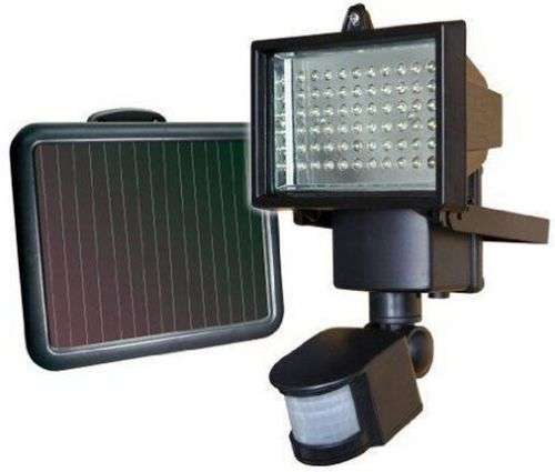 FREE STANDING SOLAR MOTION DETECTION FLOOD LIGHT WITH SOLAR PANEL | INTERNAL BATTERY | 850 LUMEN
