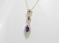 GENUINE WHITE DIAMOND & GENUINE AMETHYST PENDANT CRAFTEDIN 18K GOLD VERMEIL
