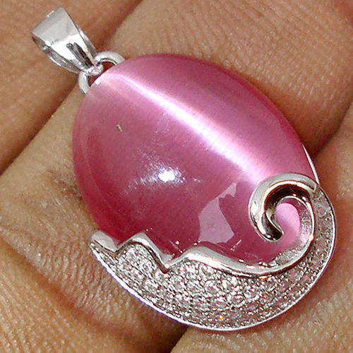 "UÂNIQUE"GENUINE PINK CATS EYE & GENUINE WHITE TOPAZ PENDANT CRAFTED IN SOLID .925 STERLING SILVER