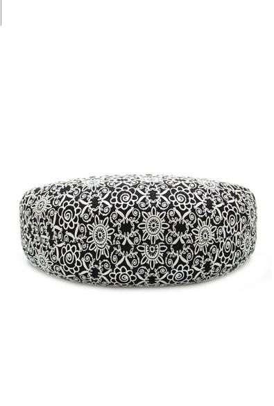 CHARCOAL/BLACK HARD SUNGLASS/GLASS CASE WITH RAISED CREAM DETAIL