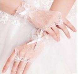 WEDDING BRIDAL WHITE LACE FINGERLESS GLOVES WITH BOW - ONE SIZE FITS MOST